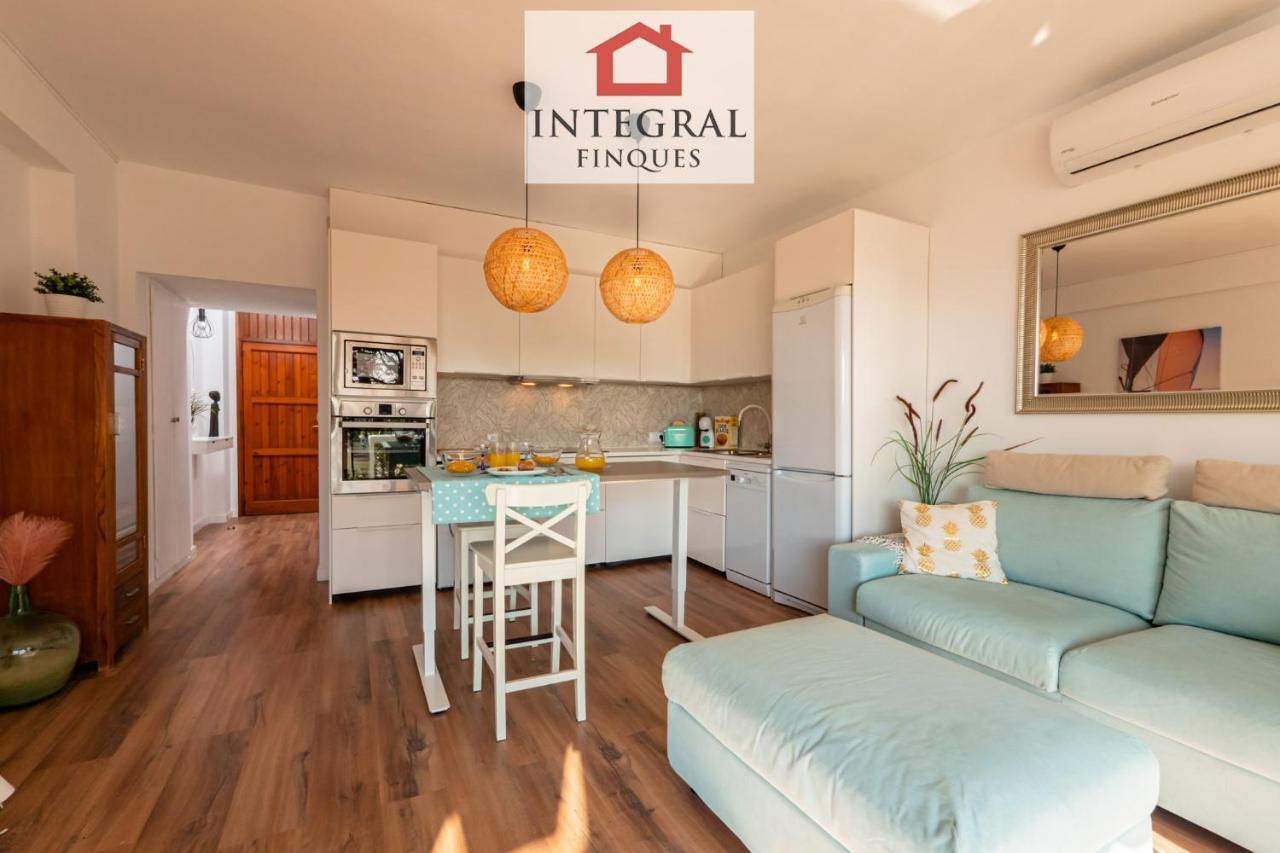 Апартаменты Apartament Bellport Паламос Экстерьер фото